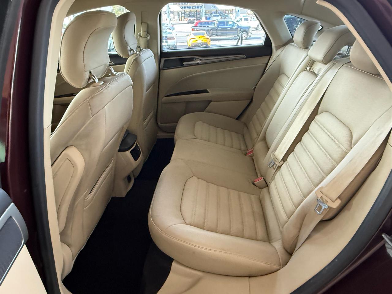 Ford Fusion 4dr Sdn SE FWD 2013