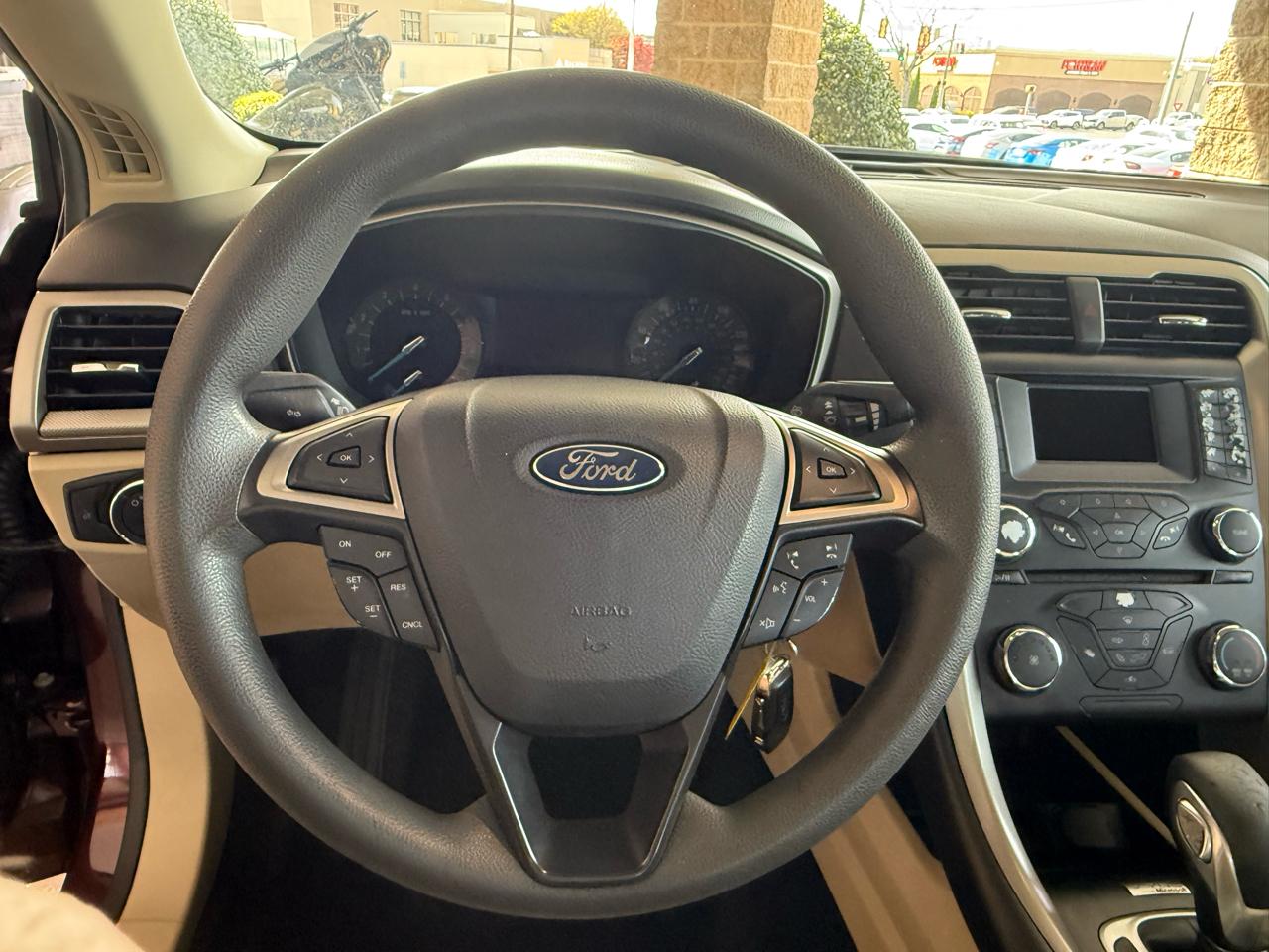 Ford Fusion 4dr Sdn SE FWD 2013