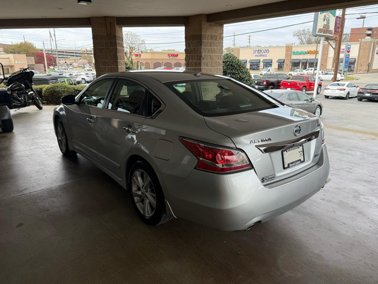 Nissan Altima 4dr Sdn I4 2.5 SV 2014
