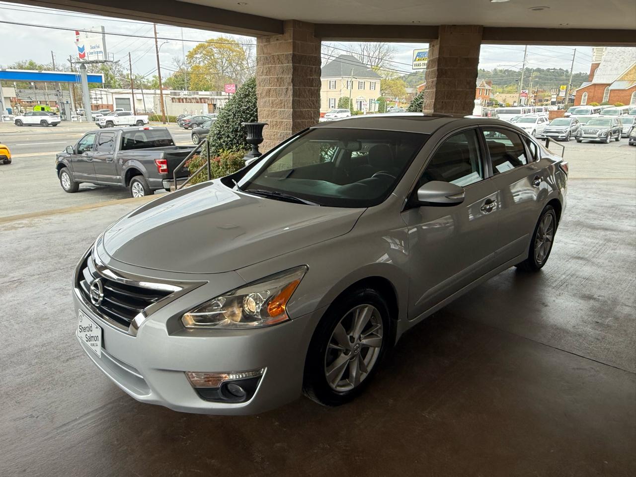 Nissan Altima 4dr Sdn I4 2.5 SV 2014
