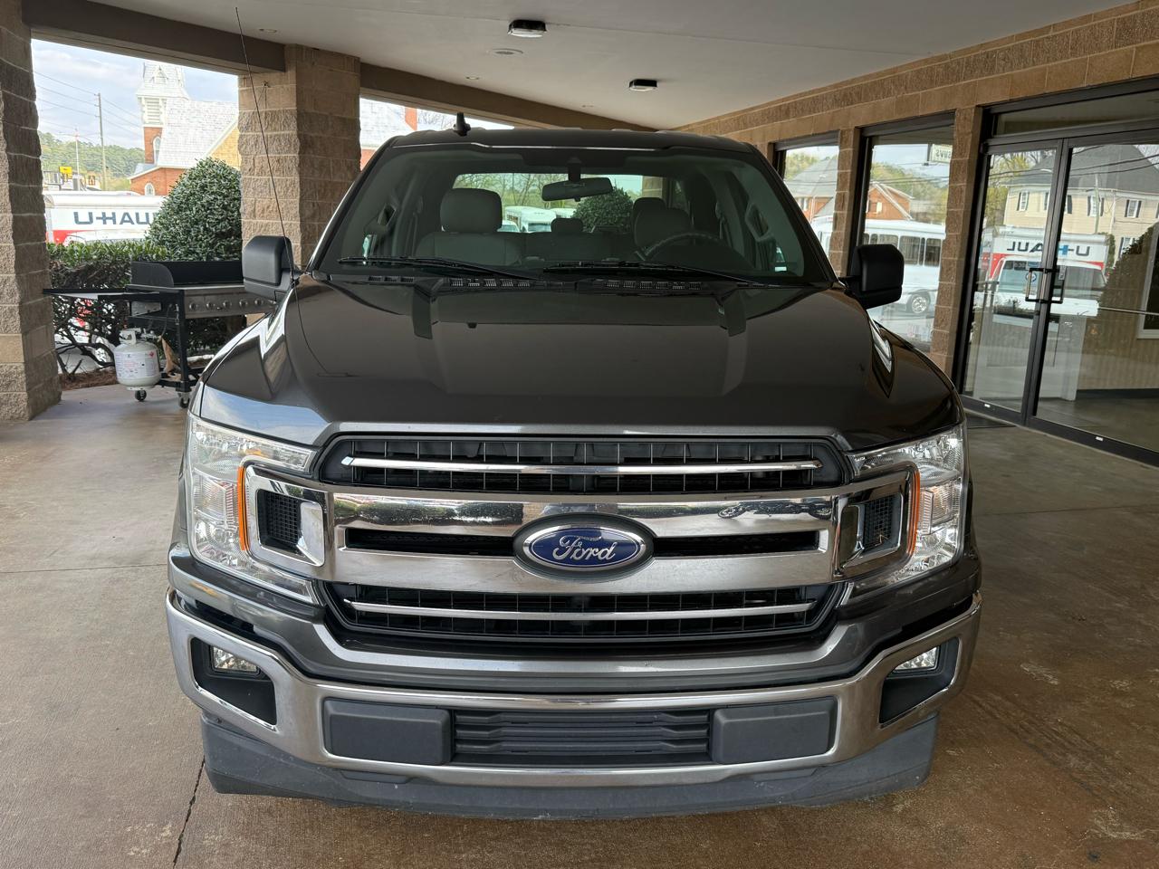 Ford F-150 2WD SuperCrew 145" XLT 2020