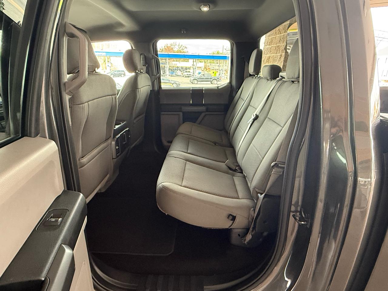 Ford F-150 2WD SuperCrew 145" XLT 2020