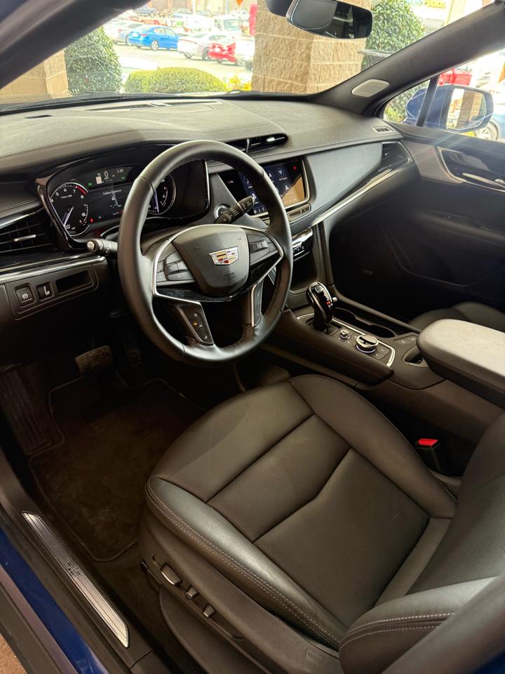 Cadillac XT5 AWD 4dr Premium Luxury 2025