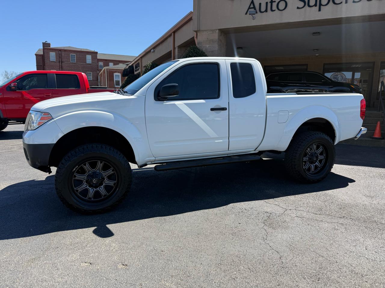 Nissan Frontier 2WD King Cab I4 Auto S 2016