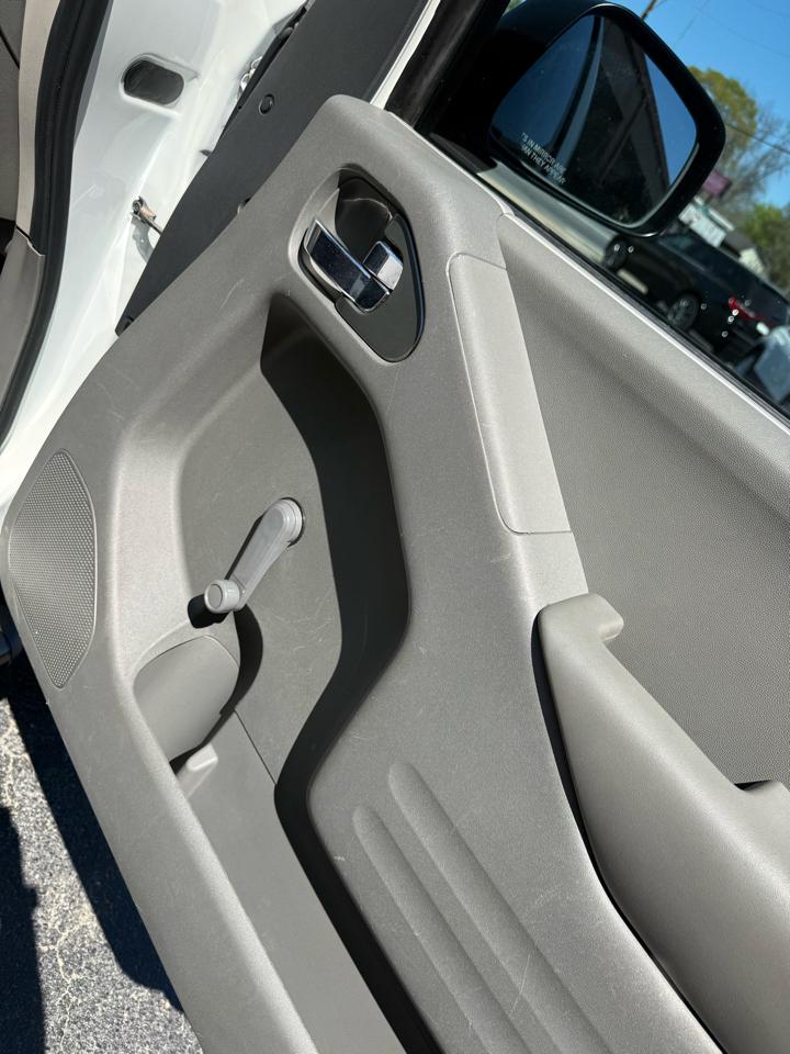 Nissan Frontier 2WD King Cab I4 Auto S 2016