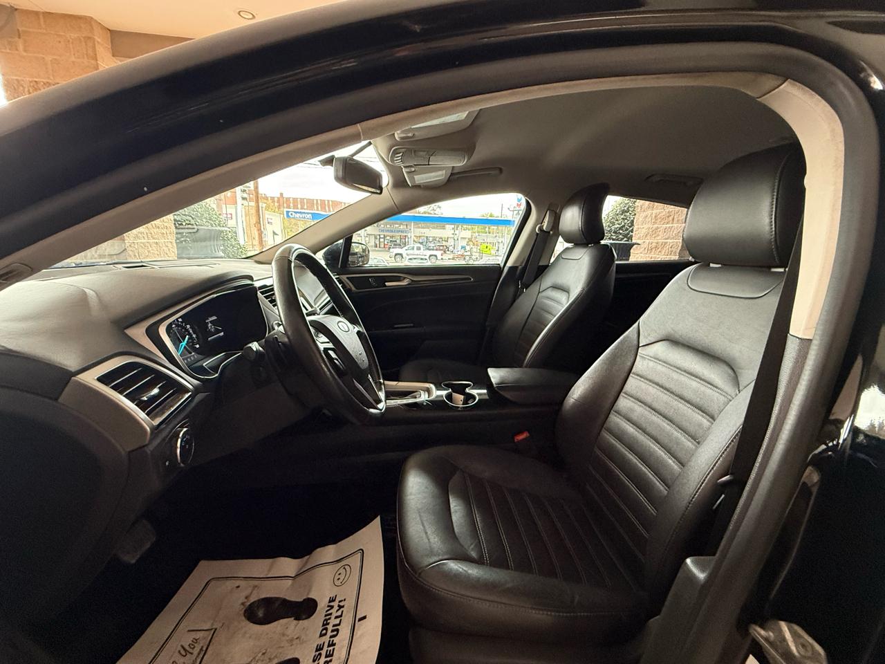 Ford Fusion 4dr Sdn SE FWD 2016