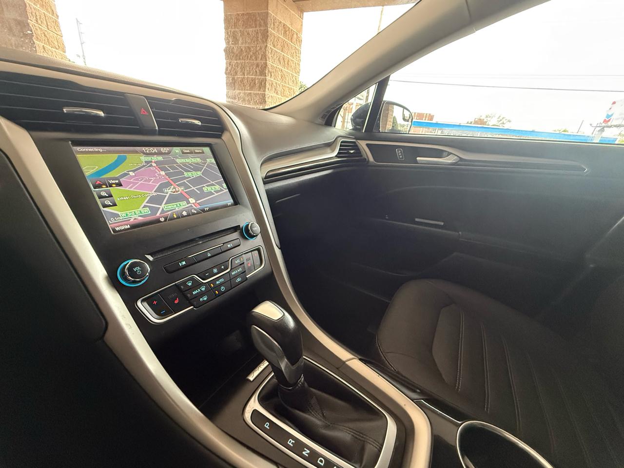 Ford Fusion 4dr Sdn SE FWD 2016