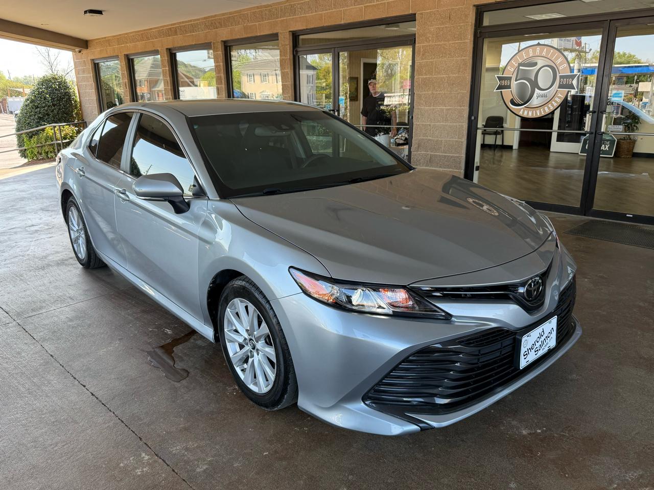 Toyota Camry XLE Auto (Natl) 2018