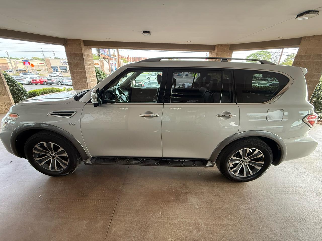 Nissan Armada 4x4 SL 2019