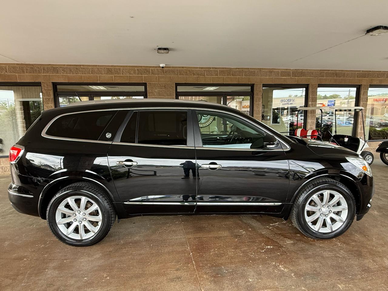 Buick Enclave FWD 4dr Premium 2017