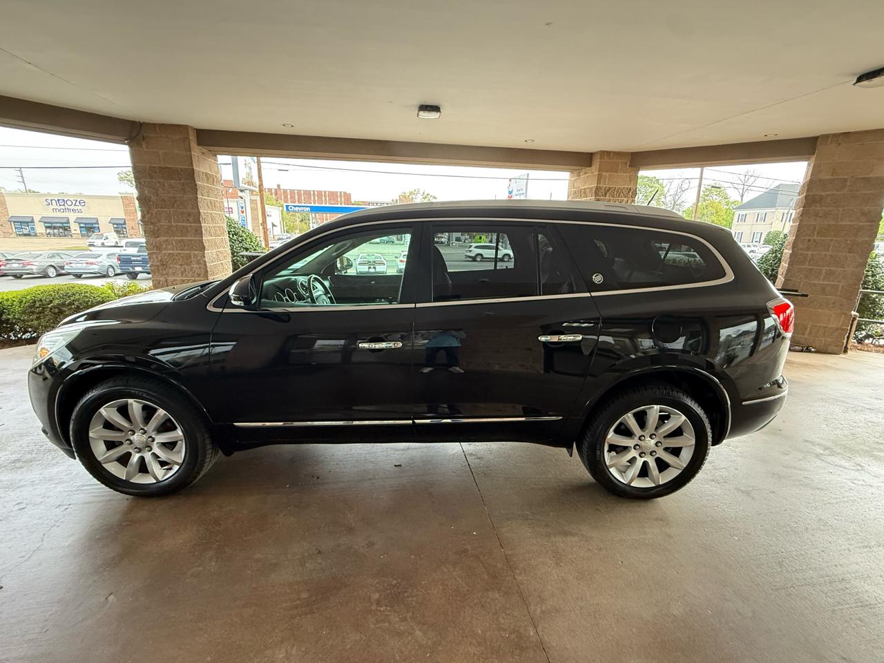 Buick Enclave FWD 4dr Premium 2017