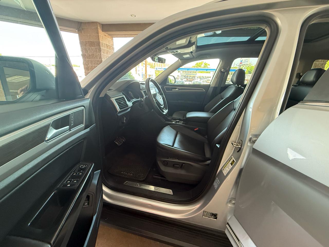 Volkswagen Atlas 3.6L V6 SEL 4MOTION 2018