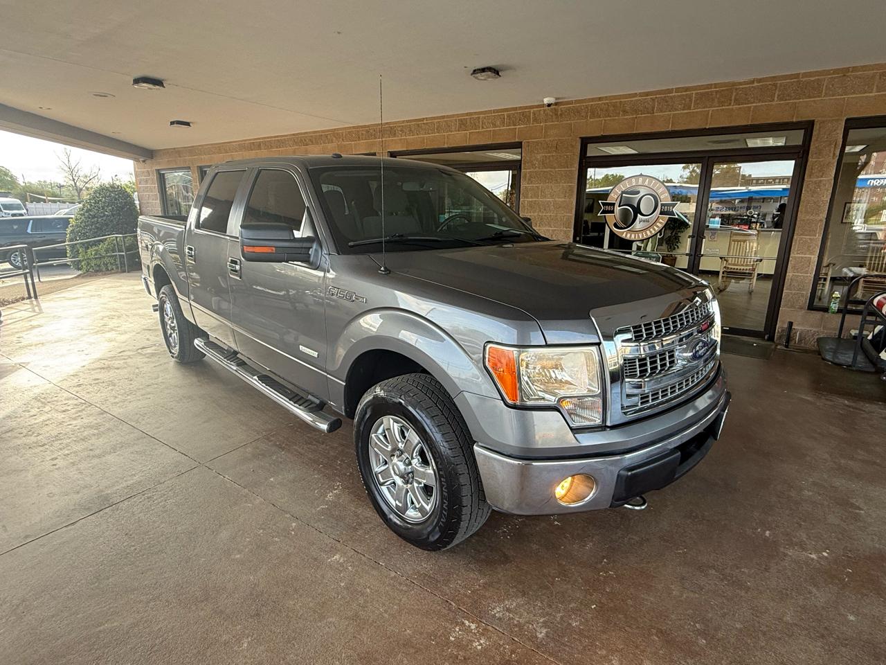 Ford F-150 4WD SuperCrew 145" XLT 2013