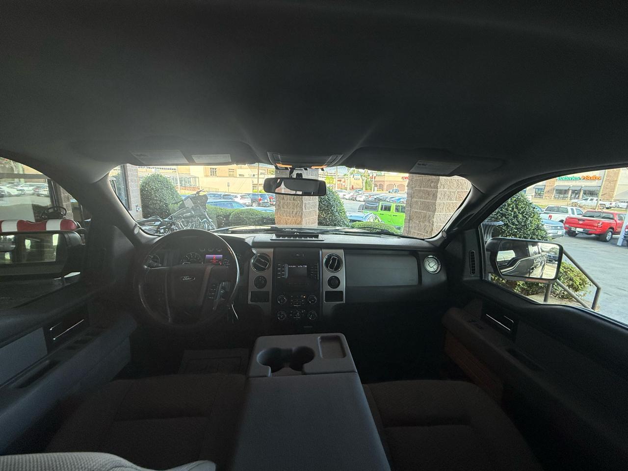 Ford F-150 4WD SuperCrew 145" XLT 2013