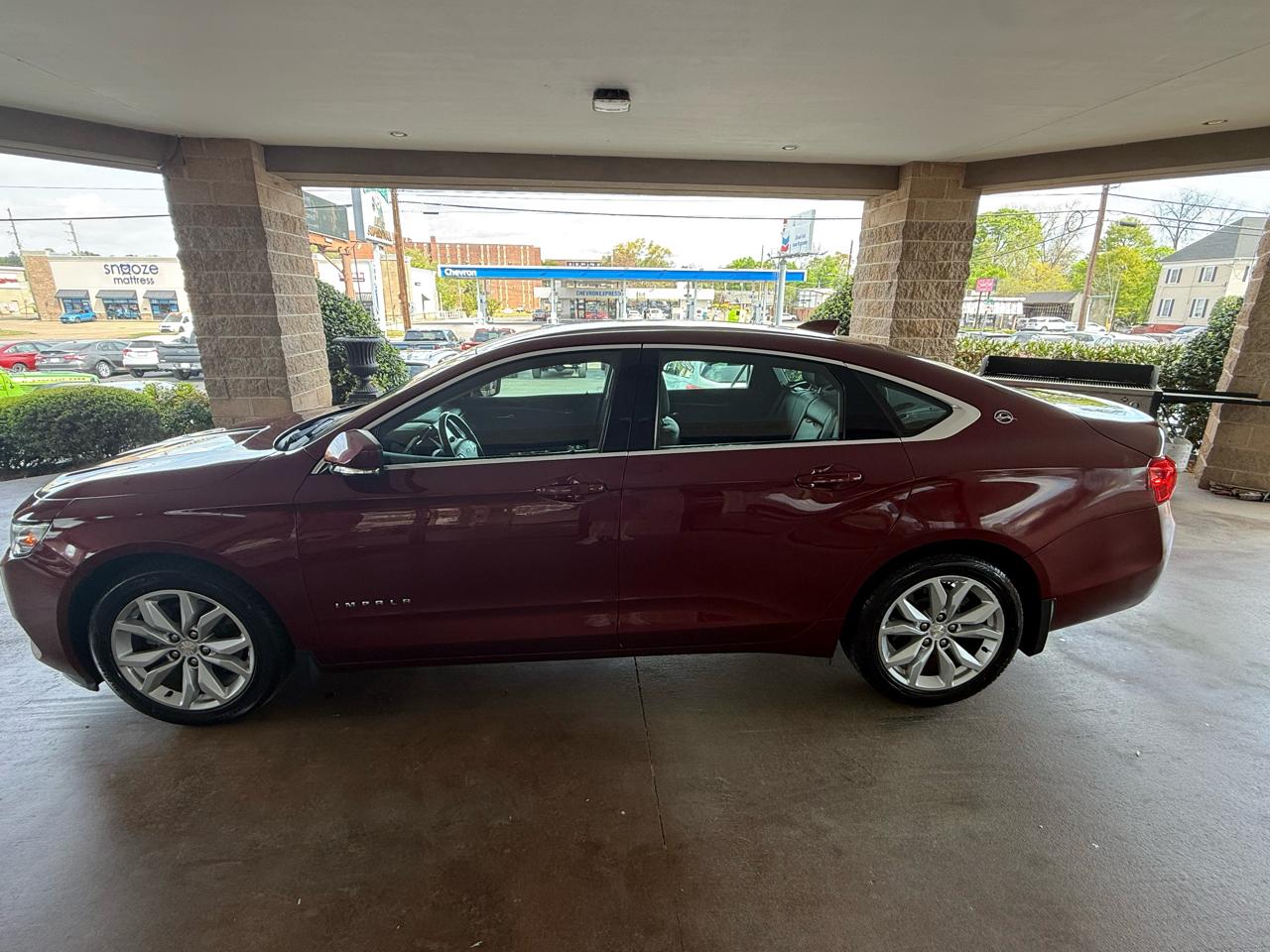 Chevrolet Impala 4dr Sdn LT w/1LT 2017
