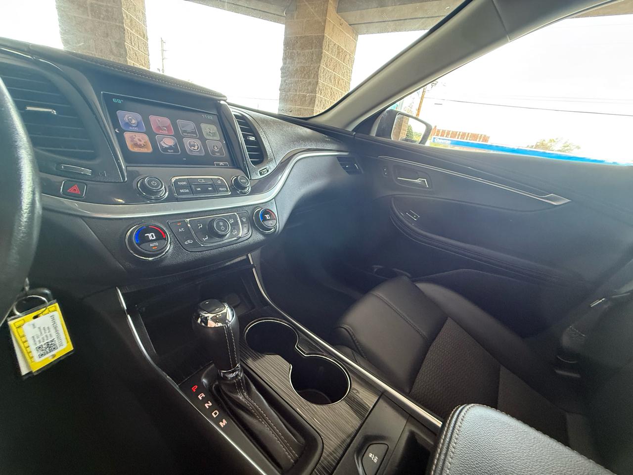 Chevrolet Impala 4dr Sdn LT w/1LT 2017