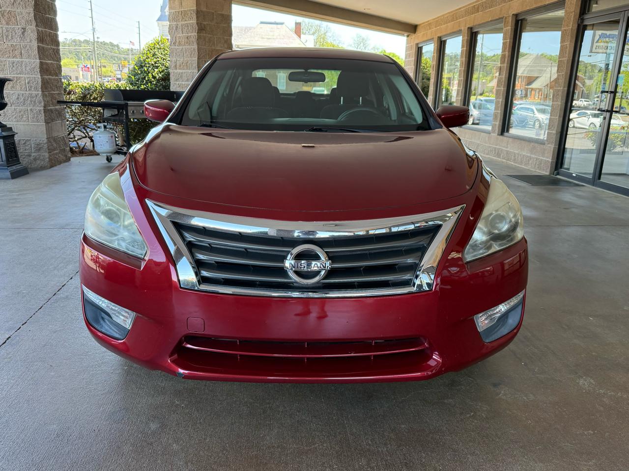 Nissan Altima 4dr Sdn I4 2.5 S 2015