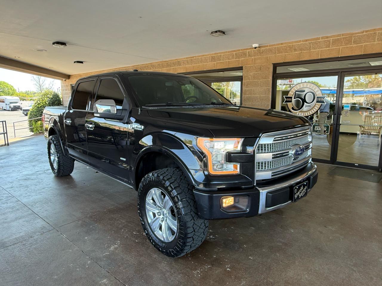 Ford F-150 4WD SuperCrew 145" Platinum 2015