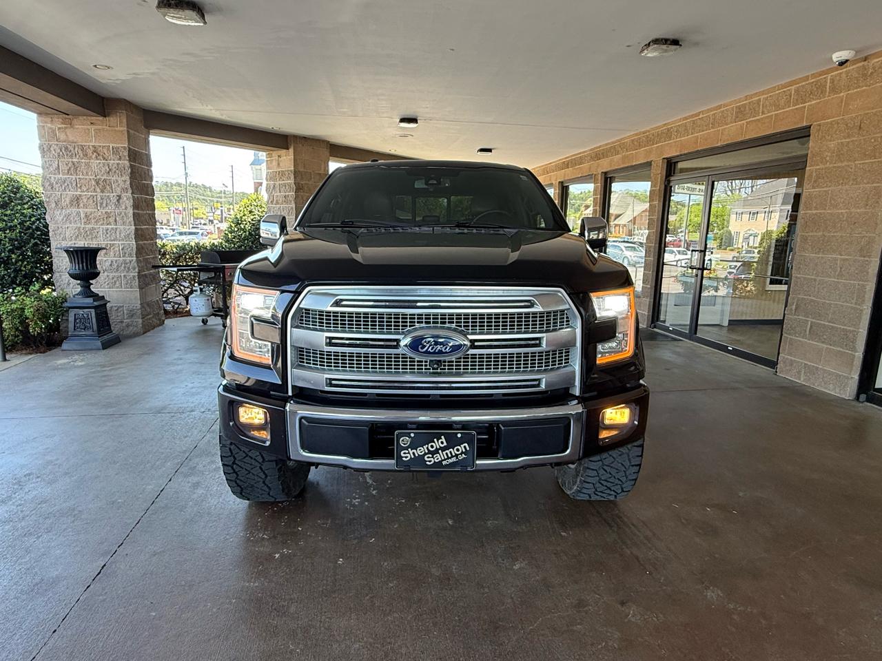 Ford F-150 4WD SuperCrew 145" Platinum 2015