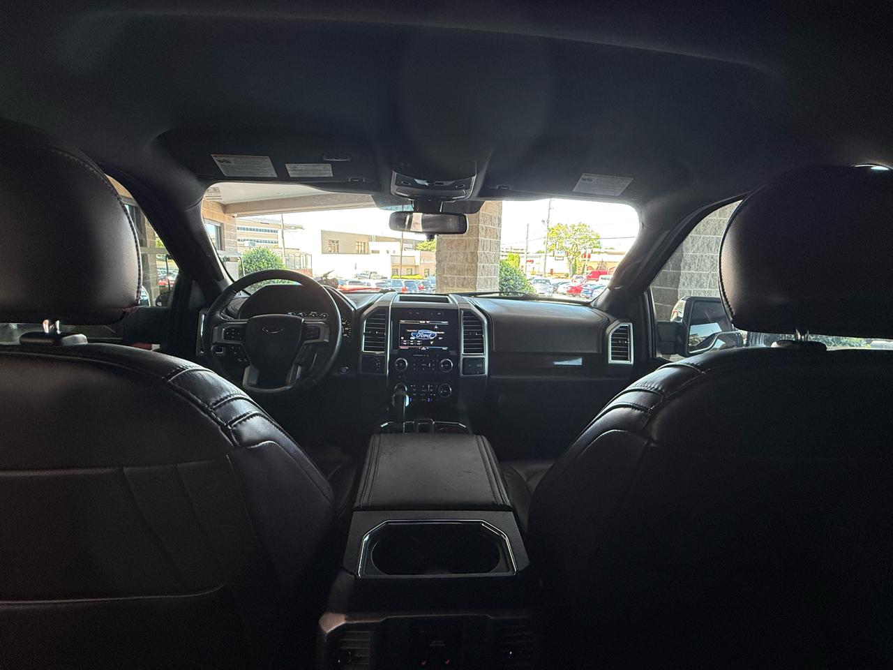 Ford F-150 4WD SuperCrew 145" Platinum 2015