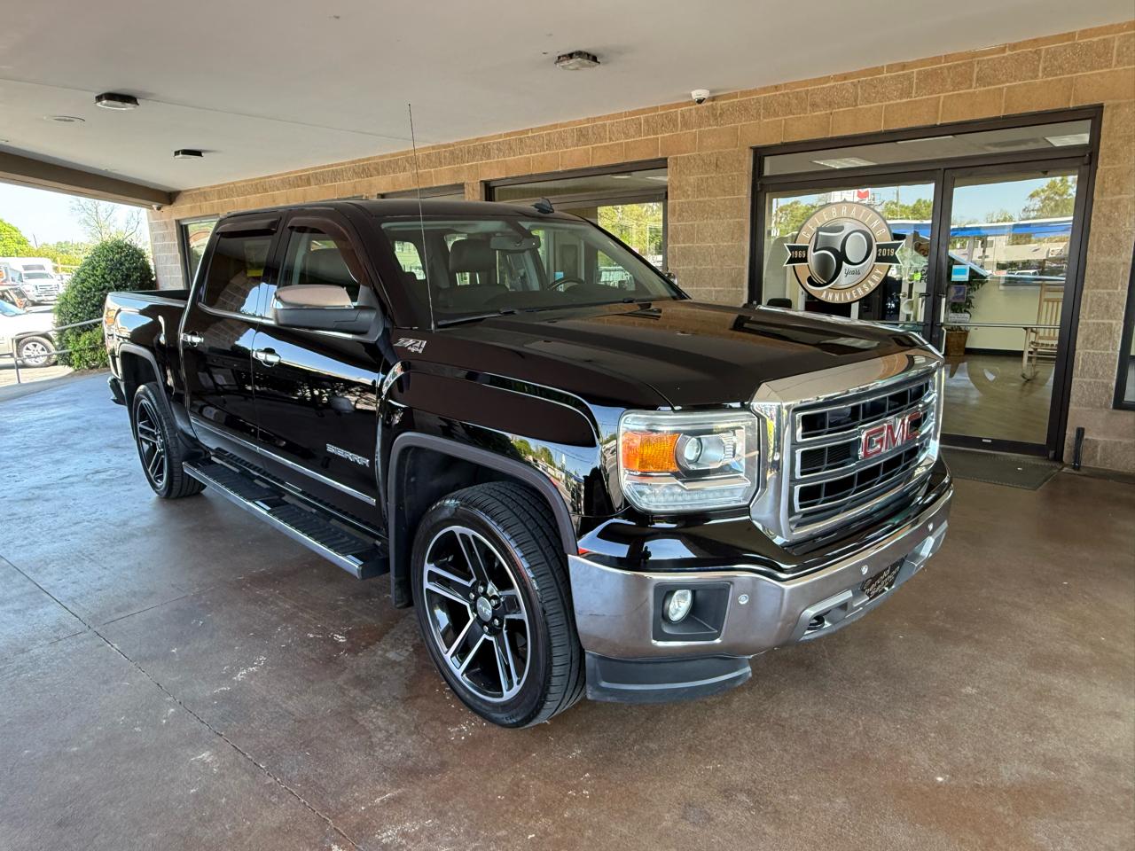 GMC Sierra 1500 4WD Crew Cab 143.5" SLT 2014