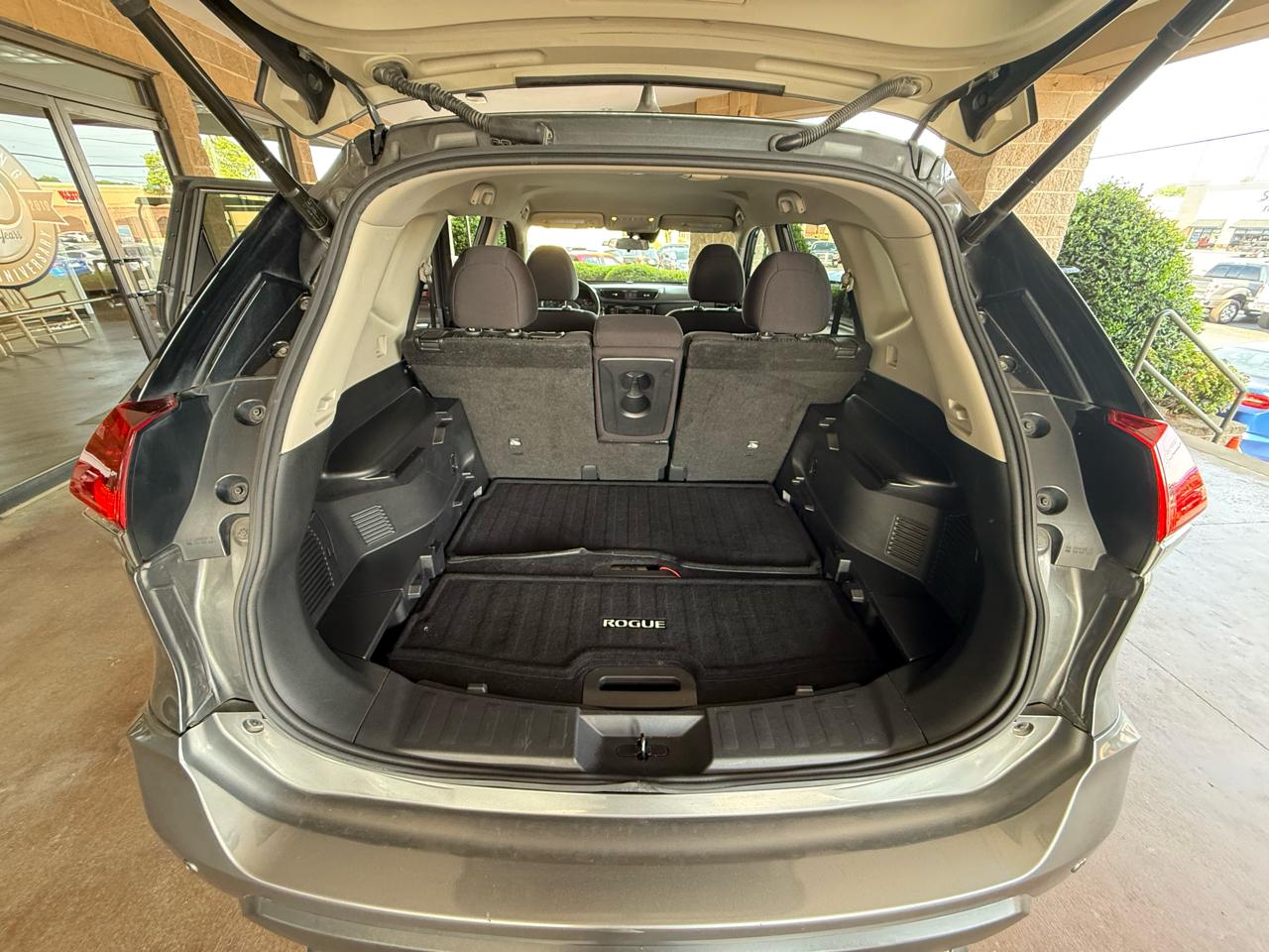 Nissan Rogue AWD SV 2019