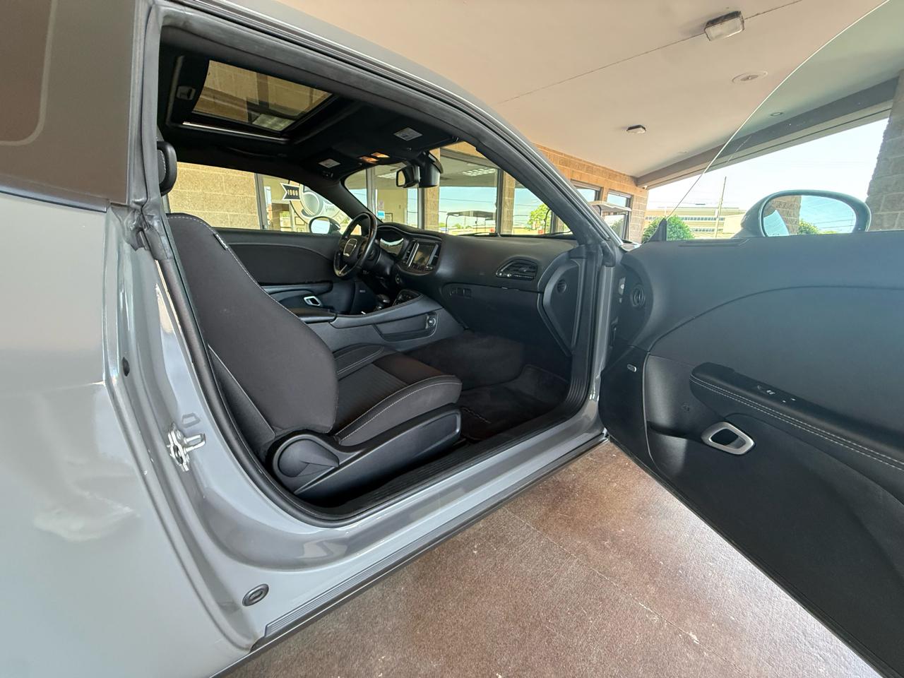 Dodge Challenger R/T Coupe 2017