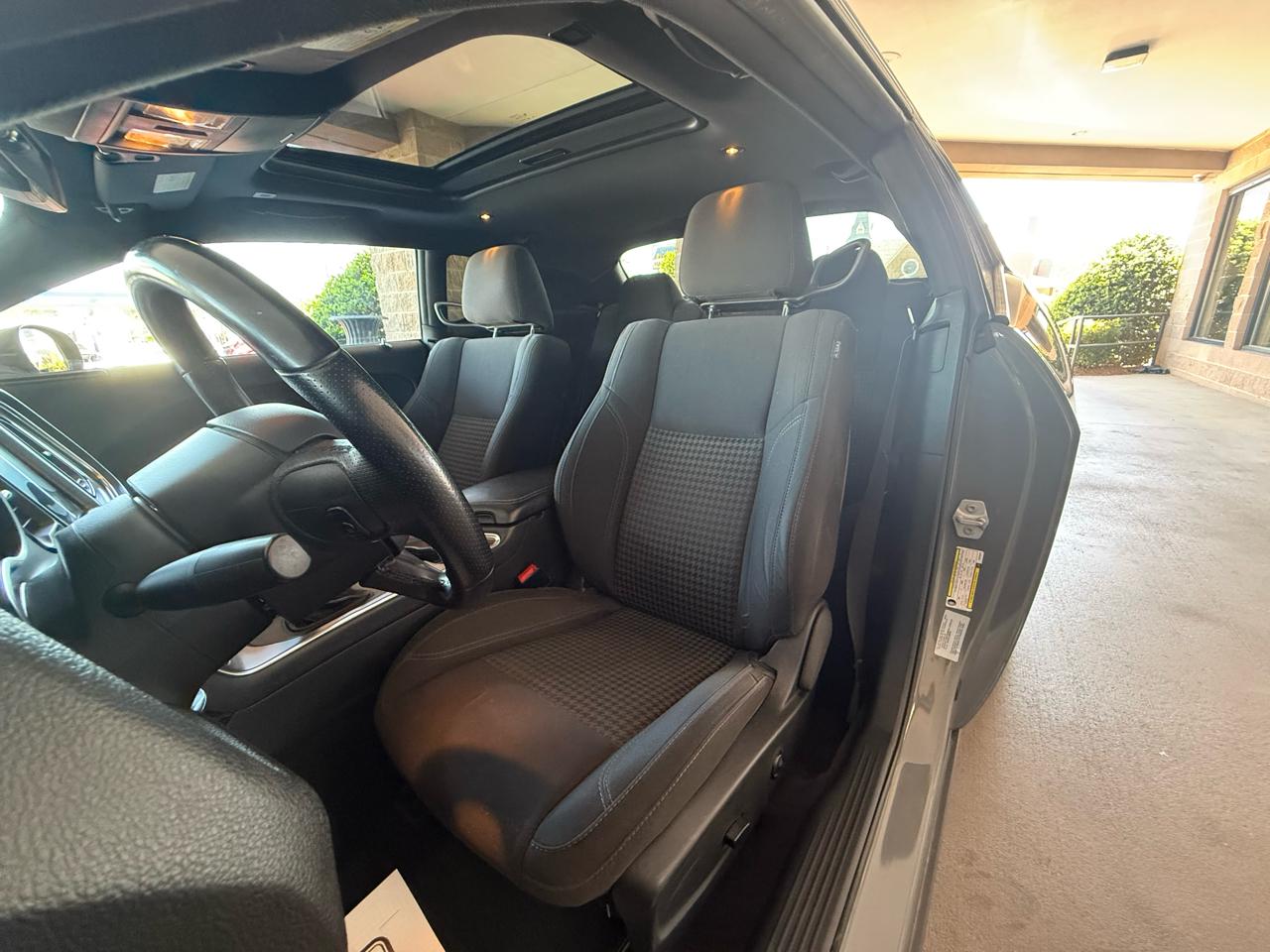 Dodge Challenger R/T Coupe 2017