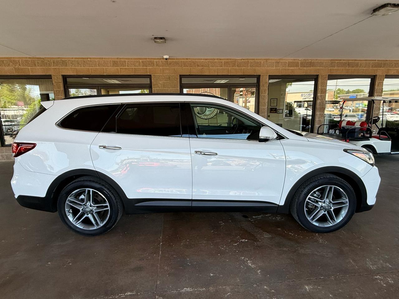 Hyundai Santa Fe SE Ultimate 3.3L Auto AWD 2017