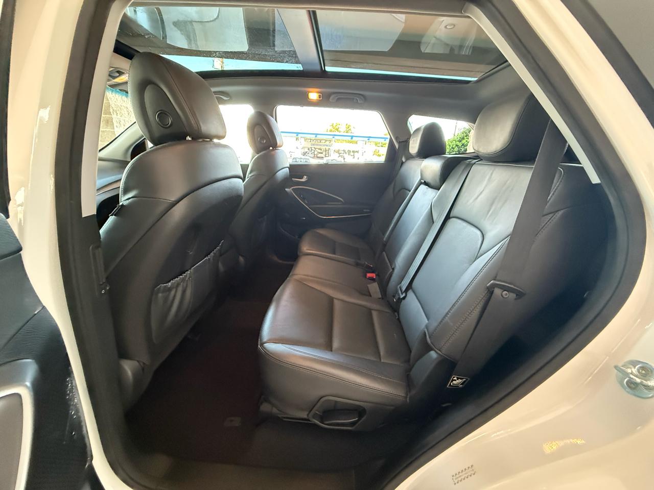 Hyundai Santa Fe SE Ultimate 3.3L Auto AWD 2017