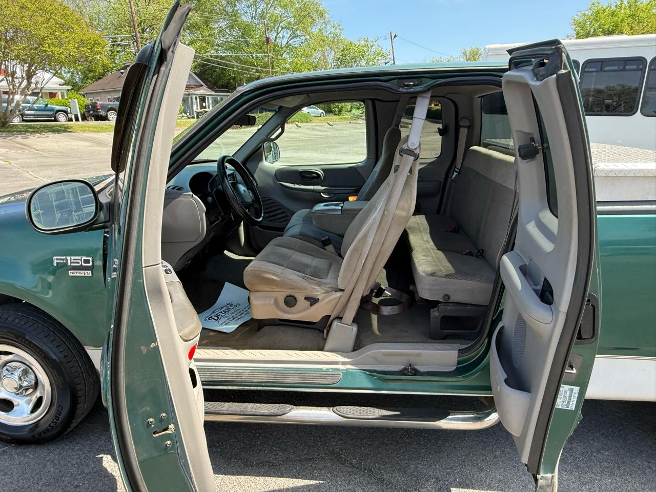 Ford F-150 2WD Supercab 163" XLT 1999