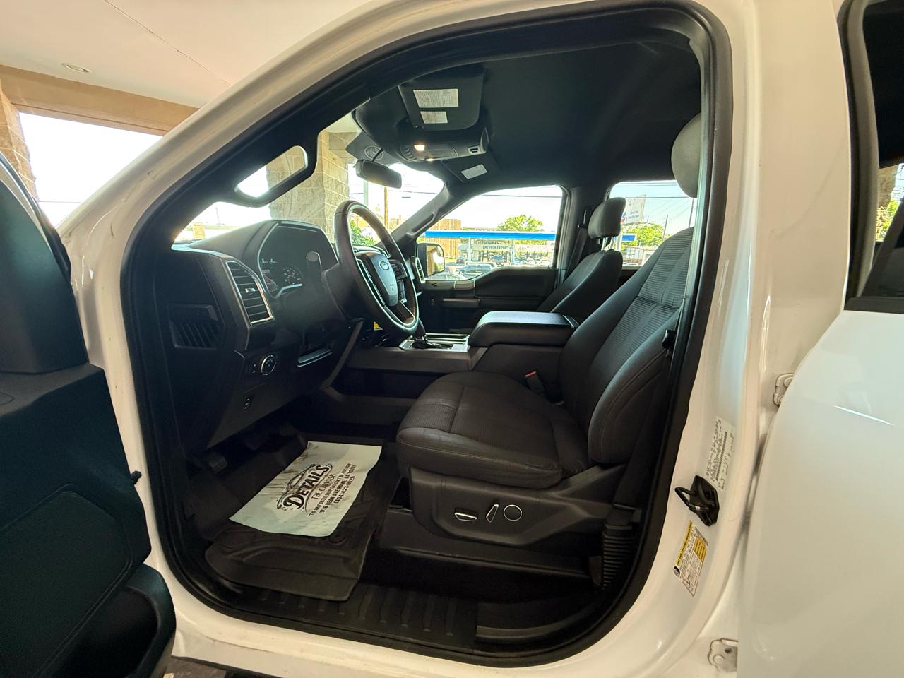 Ford F-150 4WD SuperCrew 145" FX4 2016