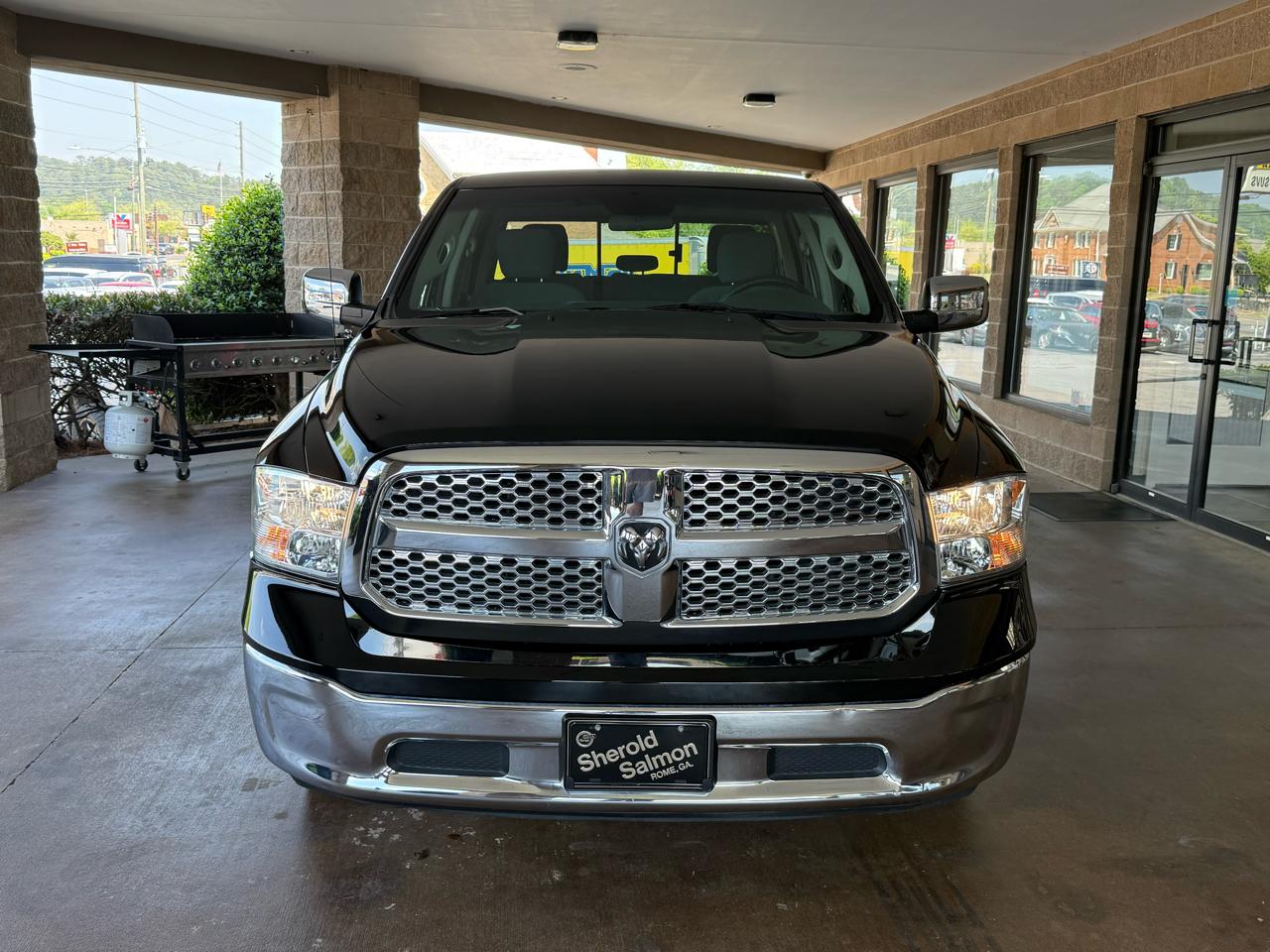 RAM 1500 Classic SLT 4x2 Crew Cab 6'4" Box 2020
