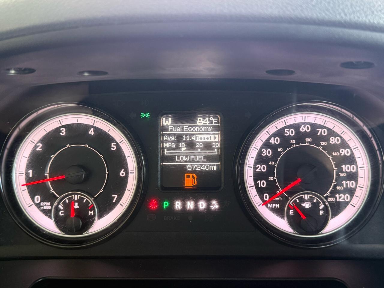 RAM 1500 Classic SLT 4x2 Crew Cab 6'4" Box 2020