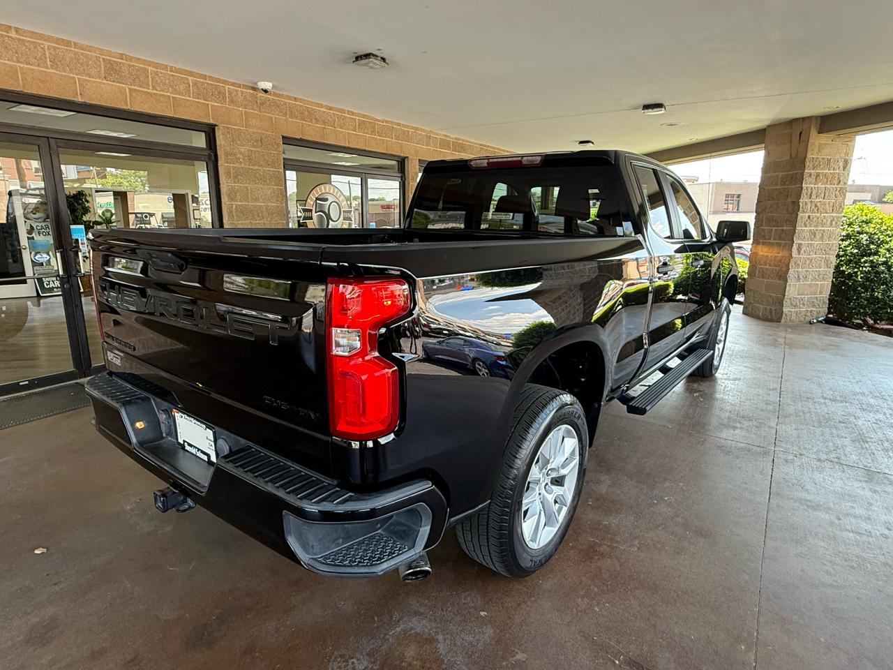 Chevrolet Silverado 1500 2WD Double Cab 147" Custom 2020