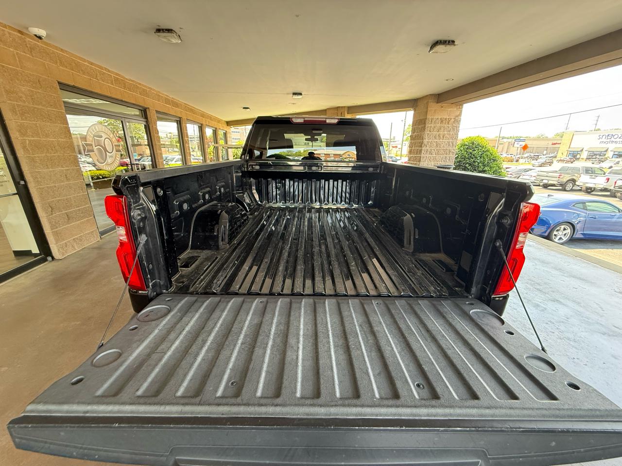 Chevrolet Silverado 1500 2WD Double Cab 147" Custom 2020