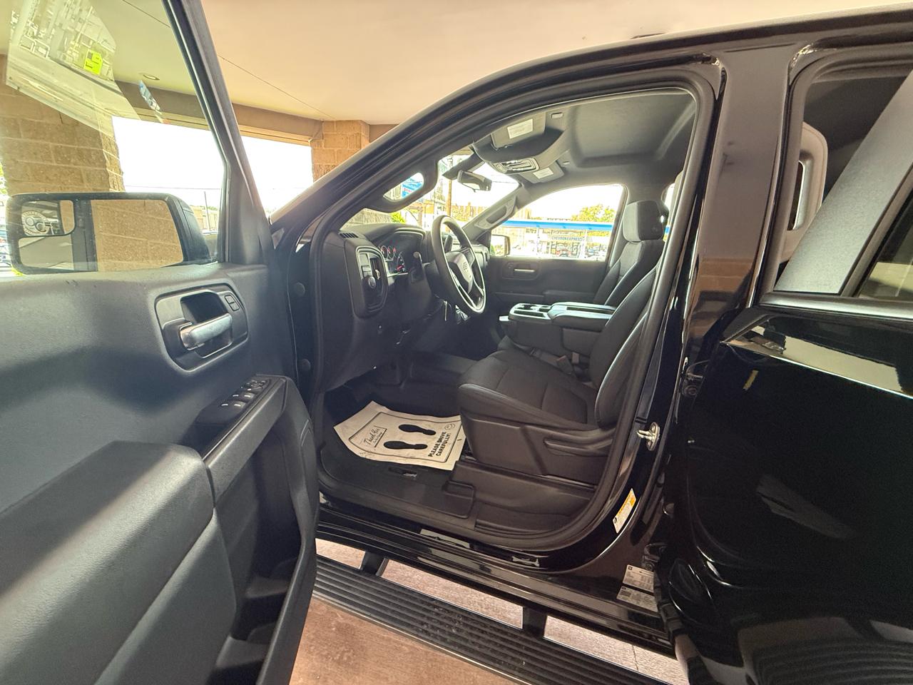 Chevrolet Silverado 1500 2WD Double Cab 147" Custom 2020