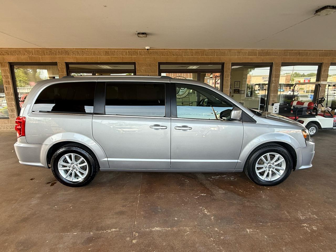 Dodge Grand Caravan SXT Wagon 2019