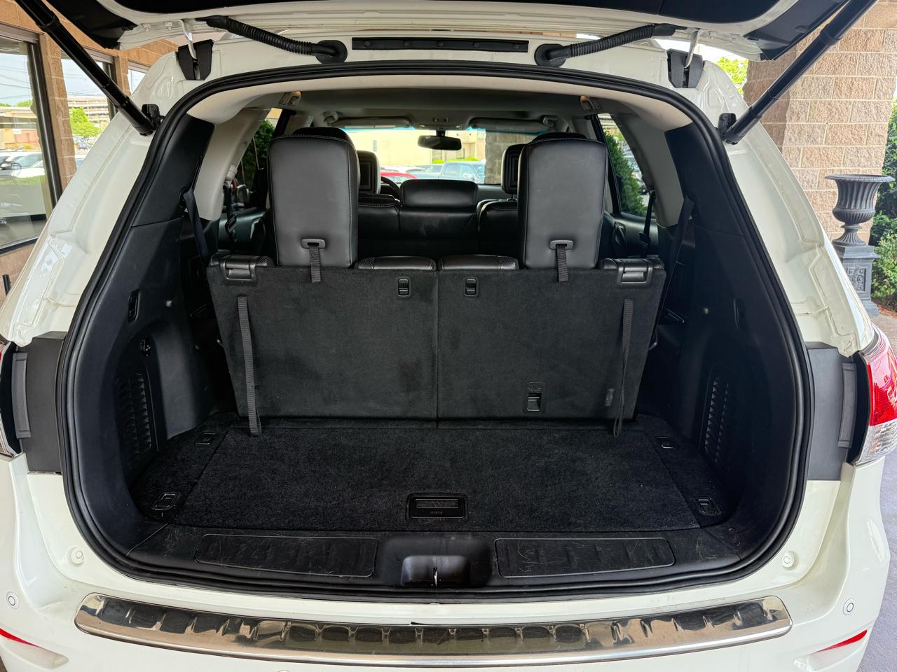 Nissan Pathfinder 4WD 4dr Platinum 2014