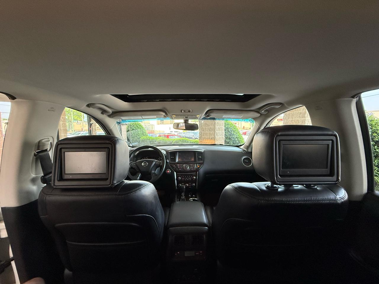 Nissan Pathfinder 4WD 4dr Platinum 2014