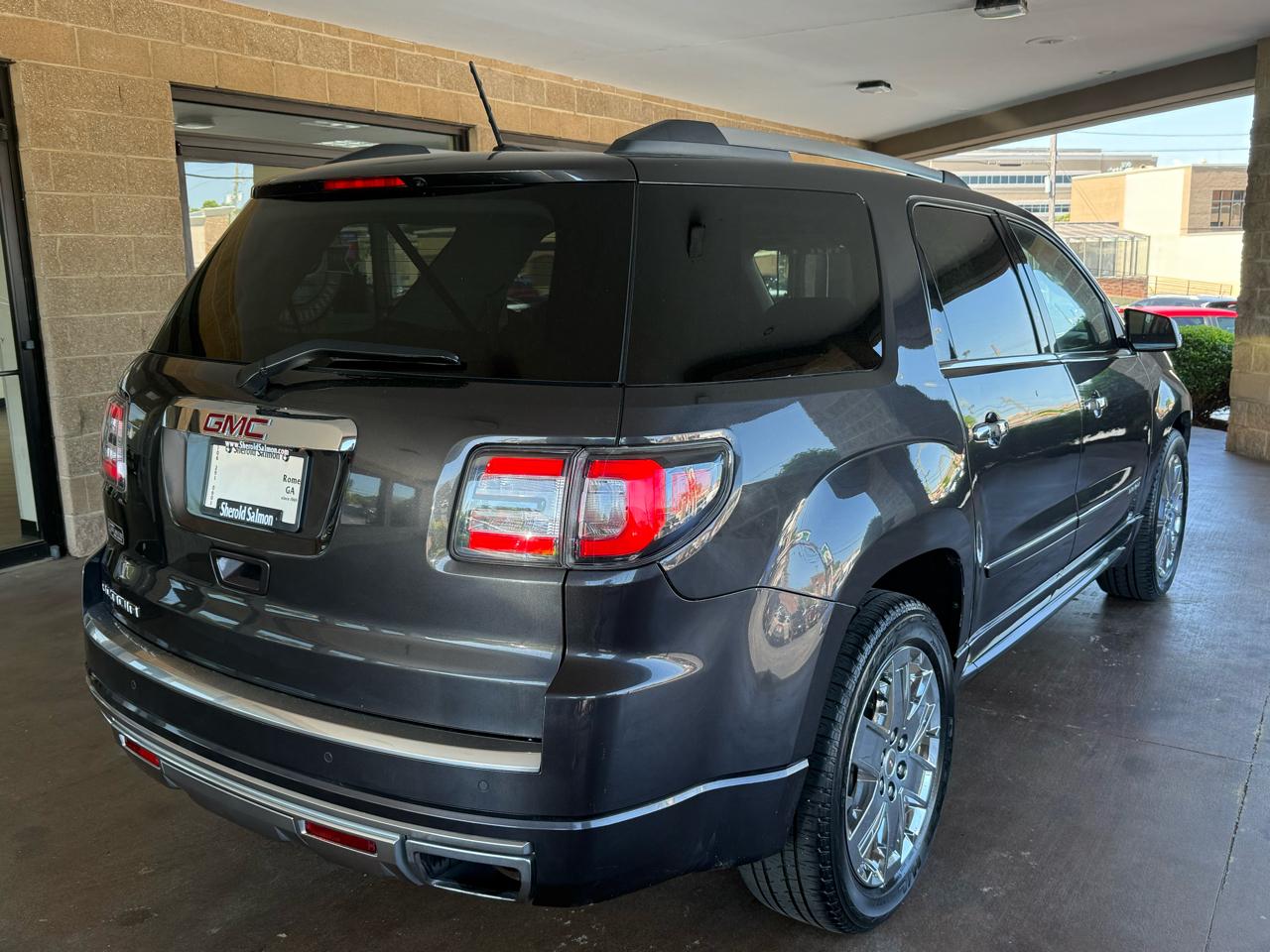 GMC Acadia FWD 4dr Denali 2015