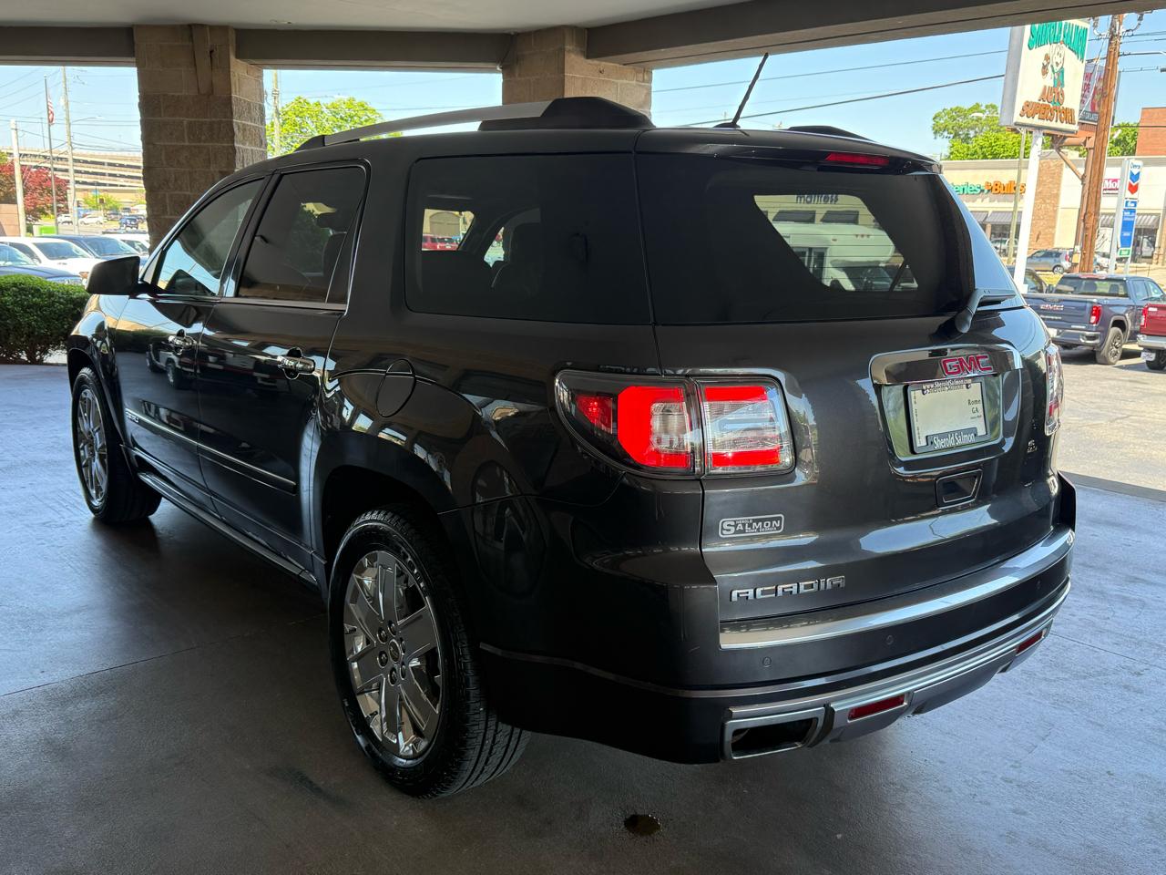 GMC Acadia FWD 4dr Denali 2015