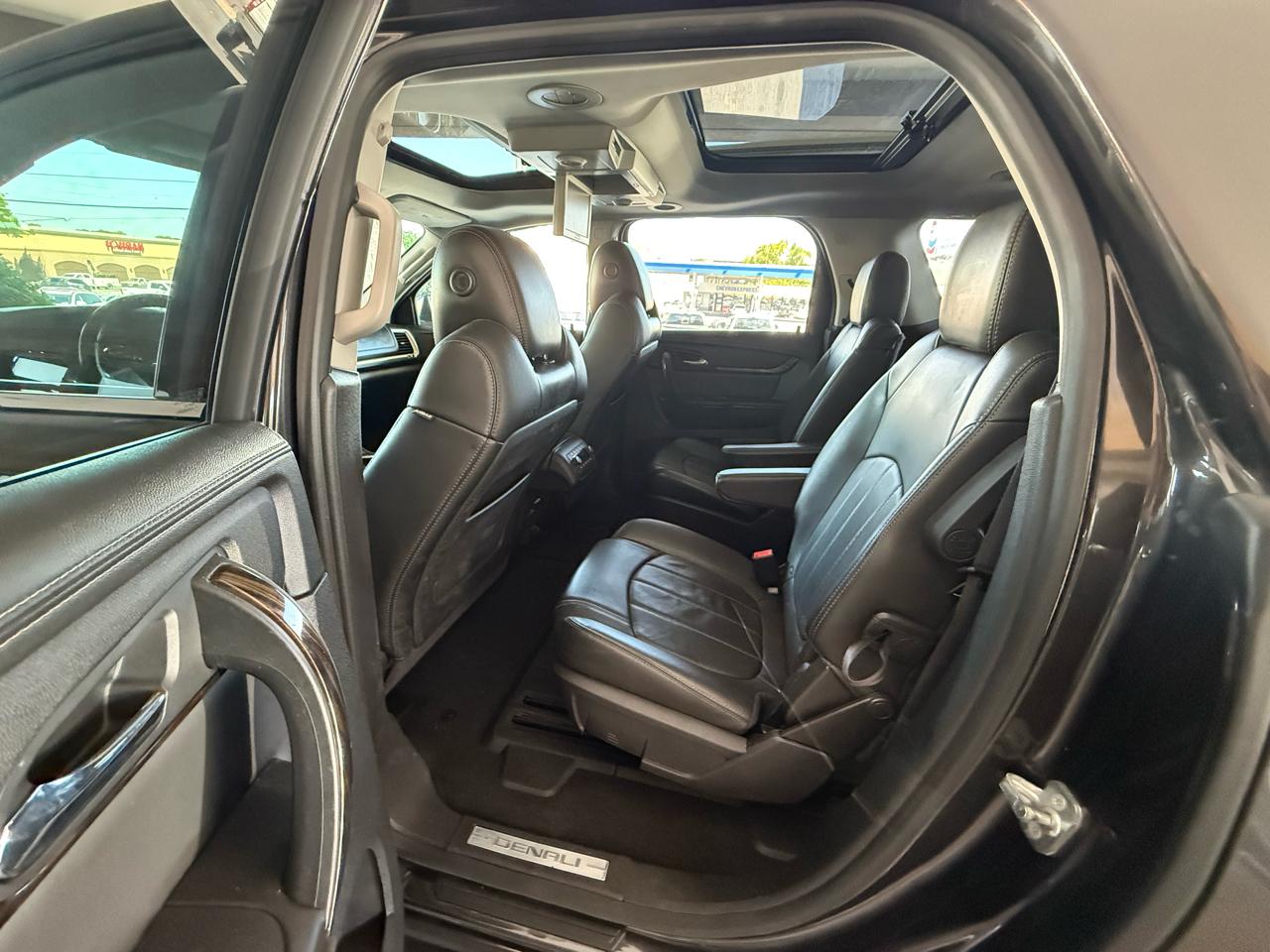 GMC Acadia FWD 4dr Denali 2015