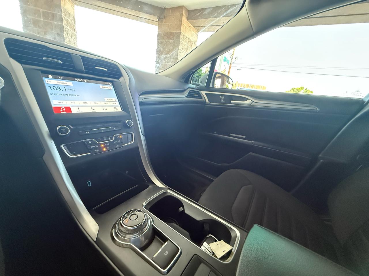 Ford Fusion SE FWD 2018