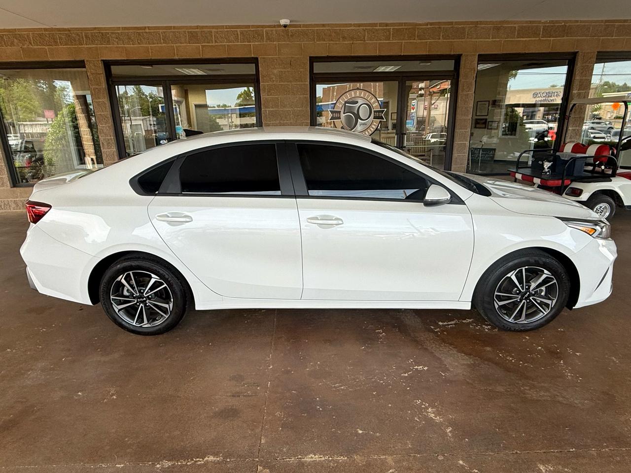 Kia Forte LXS IVT 2024