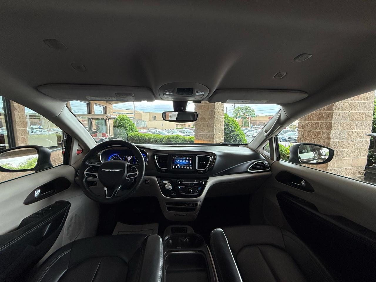 Chrysler Voyager LXI FWD 2021