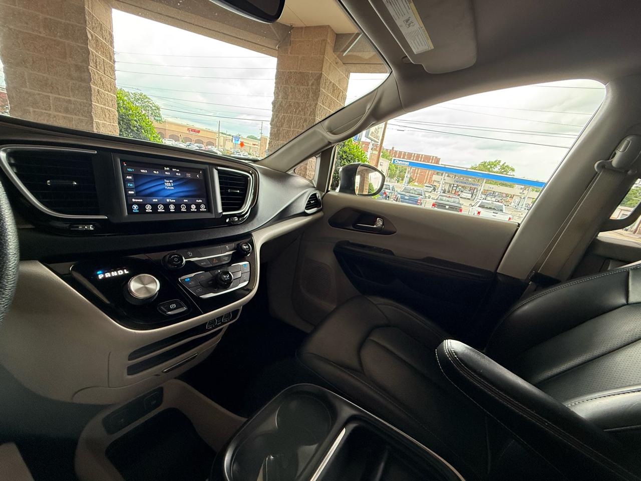 Chrysler Voyager LXI FWD 2021