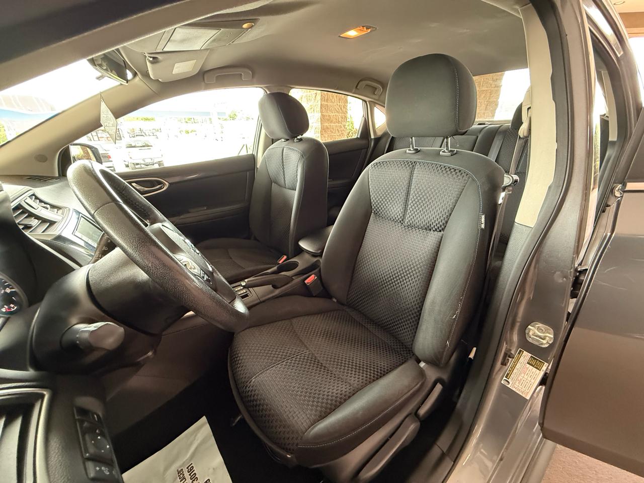 Nissan Sentra SR CVT 2019