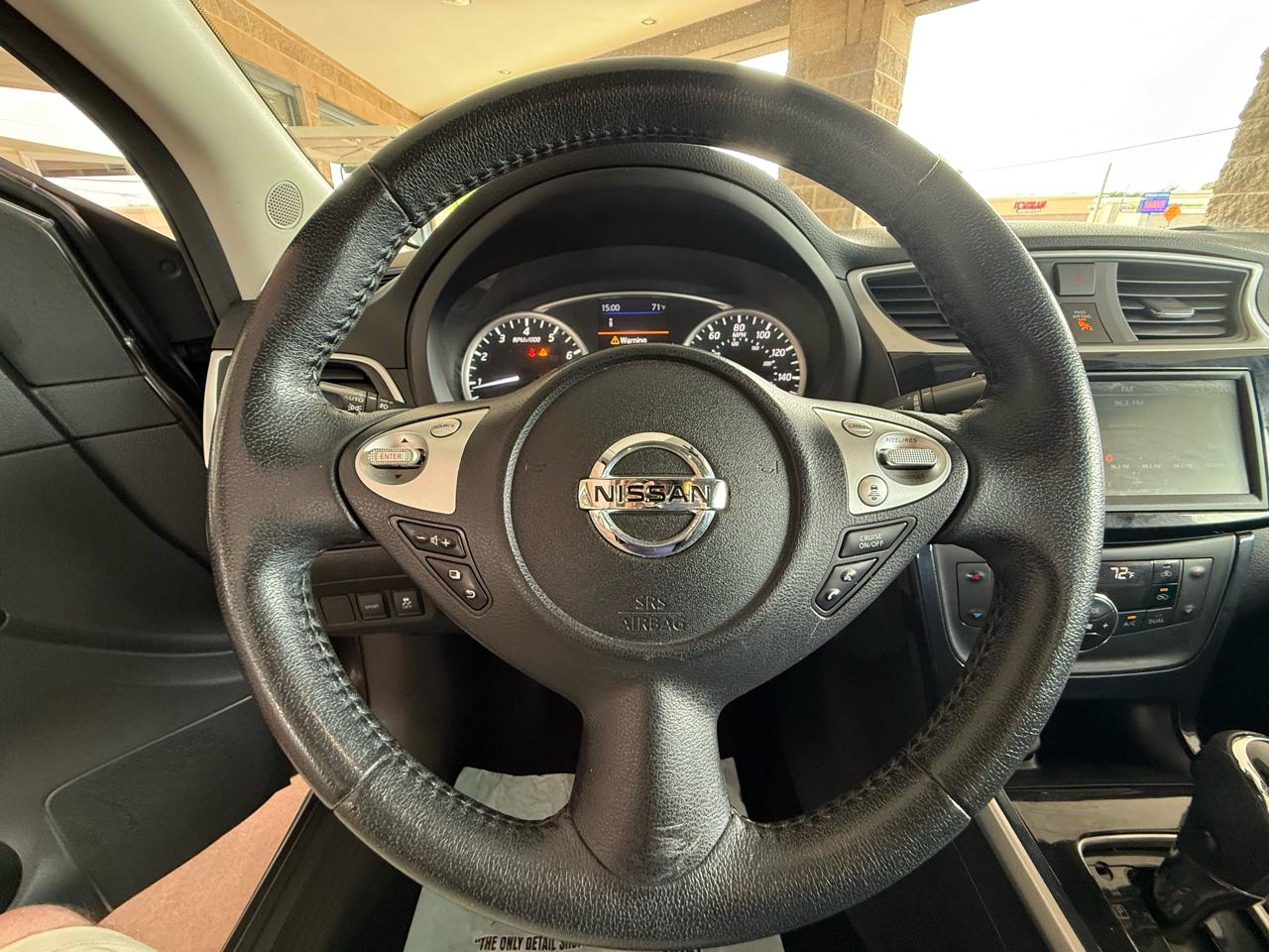 Nissan Sentra SR CVT 2019