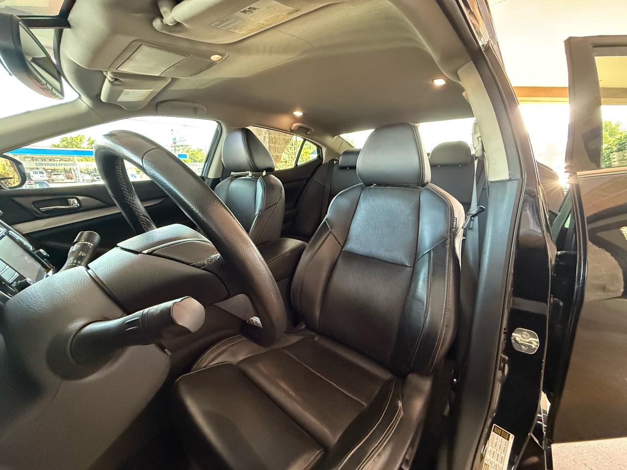 Nissan Maxima SV 3.5L 2018